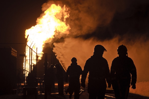 fire-fighters-responding-to-a-combustible-dust-fire